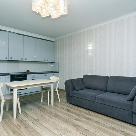 Лучшая Квартира В Броварах Brovari Kültér fotó